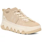 UGG CapTrail Low Light Beige nízke topánky béžové — produktová fotografia na bielom pozadí, bočný pohľad