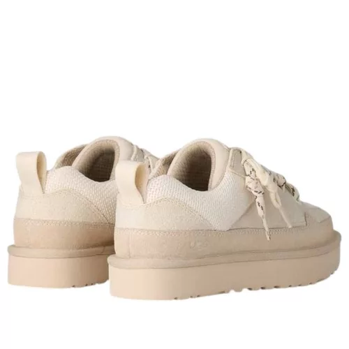 UGG Lowmel Lo Jasmine dámske nízke papuče — produktová fotografia na bielom pozadí, bočný pohľad