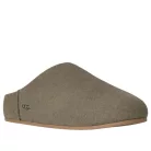 UGG Elea Slip-On Slipper Moss Green dámske nazúvacie papuče zelené — produktová fotografia na bielom pozadí, bočný pohľad