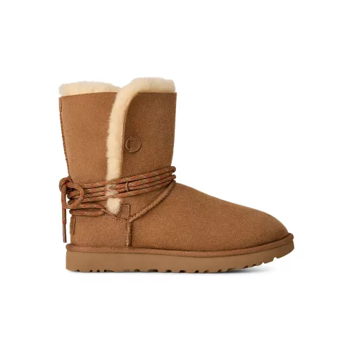 UGG Bailey Tie Boot Chestnut dámske členkové topánky gaštanové — produktová fotografia na bielom pozadí, bočný pohľad