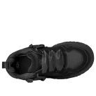 UGG Astromel Black dámske čižmy čierne — produktová fotografia na bielom pozadí, bočný pohľad