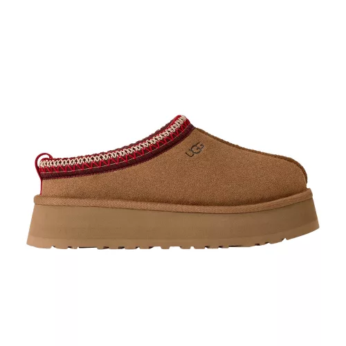 UGG Tazz II Slipper Chestnut dámske nazúvacie papuče gaštanové — produktová fotografia na bielom pozadí, bočný pohľad