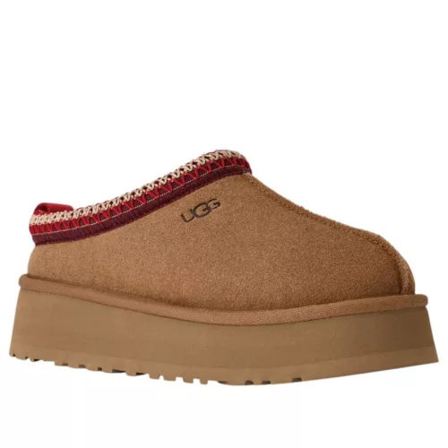 UGG Tazz II Slipper Chestnut dámske nazúvacie papuče gaštanové — produktová fotografia na bielom pozadí, bočný pohľad