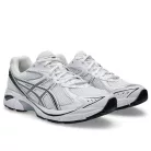 ASICS GT-2160 Pure Silver White nízke streetové tenisky strieborné-biele — produktová fotografia na bielom pozadí, bočný pohľad