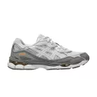ASICS Gel-NYC Cloud Grey Cement Grey nízke streetové tenisky sivé — produktová fotografia na bielom pozadí, bočný pohľad