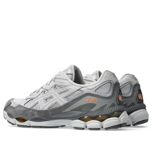 ASICS Gel-NYC Cloud Grey Cement Grey nízke streetové tenisky sivé — produktová fotografia na bielom pozadí, bočný pohľad
