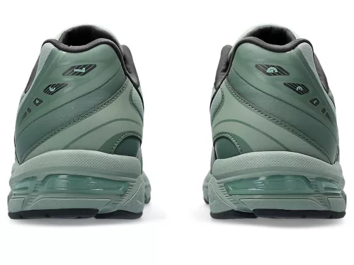 ASICS Gel-1130 NS Slate Grey nízke streetové tenisky sivé — produktová fotografia na bielom pozadí, bočný pohľad