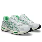 ASICS Gel-NYC 2055 White Menthol nízke streetové tenisky biele — produktová fotografia na bielom pozadí, bočný pohľad