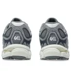 ASICS Gel-NYC Steel Grey Carrier Grey nízke streetové tenisky sivé — produktová fotografia na bielom pozadí, bočný pohľad