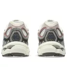 ASICS Gel-NYC Birch Driftwood nízke streetové tenisky — produktová fotografia na bielom pozadí, bočný pohľad