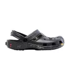 Crocs Classic Clog Batman Batmobile detské nazúvacie papuče — produktová fotografia na bielom pozadí, bočný pohľad