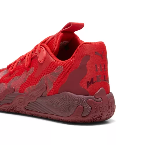 Puma LaMelo Ball MB.03 Lo TB Team Regal Red nízke streetové tenisky červené — produktová fotografia na bielom pozadí, bočný pohľad