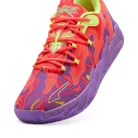 Puma LaMelo Ball MB.03 Lo Lava nízke streetové tenisky — produktová fotografia na bielom pozadí, bočný pohľad