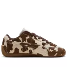 Puma Speedcat OG Cow Print dámske nízke streetové tenisky — produktová fotografia na bielom pozadí, bočný pohľad