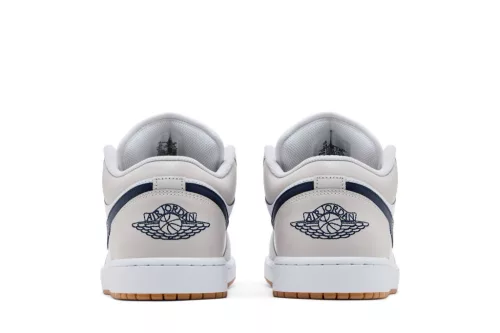 Jordan 1 Low Midnight Navy Neutral Grey pánske nízke mestské tenisky biele sivé hnedé tmavomodré