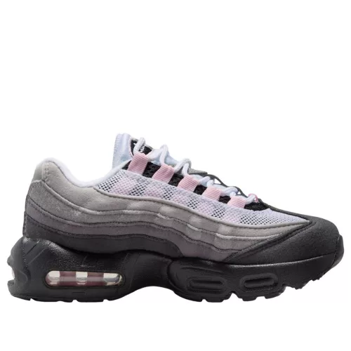 Nike Air Max 95 Pink Foam detské nízke streetové tenisky ružové — produktová fotografia na bielom pozadí, bočný pohľad