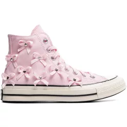 Converse Chuck 70 Hi Bow Studded Pink Frosting dámske vysoké streetové tenisky ružové — produktová fotografia na bielom pozadí, bočný pohľad