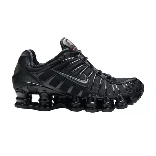 Nike Shox TL Black Max Orange dámske nízke streetové tenisky čierne-oranžové — produktová fotografia na bielom pozadí, bočný pohľad