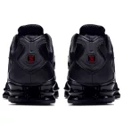 Nike Shox TL Black Max Orange dámske nízke streetové tenisky čierne-oranžové — produktová fotografia na bielom pozadí, bočný pohľad