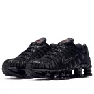 Nike Shox TL Black Max Orange dámske nízke streetové tenisky čierne-oranžové — produktová fotografia na bielom pozadí, bočný pohľad