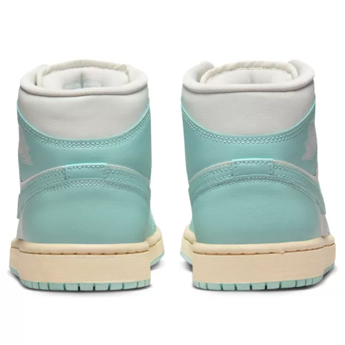Jordan 1 Mid Light Dew dámske polovysoké streetové tenisky — produktová fotografia na bielom pozadí, bočný pohľad