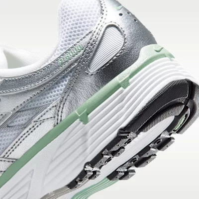 Nike P-6000 Metallic Silver White Steam (Women's) dámske nízke mestské tenisky strieborné biele