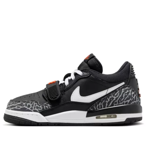 Jordan Legacy 312 Low Black White Safety Orange detské nízke streetové tenisky čierne-biele — produktová fotografia na bielom pozadí, bočný pohľad