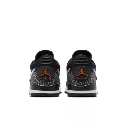 Jordan Legacy 312 Low Black White Safety Orange detské nízke streetové tenisky čierne-biele — produktová fotografia na bielom pozadí, bočný pohľad