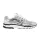 Nike P-6000 Metallic Silver nízke streetové tenisky strieborné — produktová fotografia na bielom pozadí, bočný pohľad