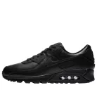 Nike Air Max 90 Leather Triple Black nízke streetové tenisky čierne — produktová fotografia na bielom pozadí, bočný pohľad