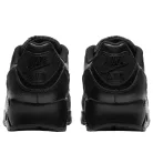 Nike Air Max 90 Leather Triple Black nízke streetové tenisky čierne — produktová fotografia na bielom pozadí, bočný pohľad