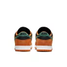 Nike Dunk Low Ceramic nízke streetové tenisky — produktová fotografia na bielom pozadí, bočný pohľad