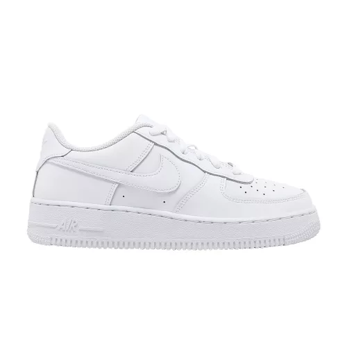 Nike Air Force 1 Low LE Triple White detské nízke streetové tenisky biele — produktová fotografia na bielom pozadí, bočný pohľad