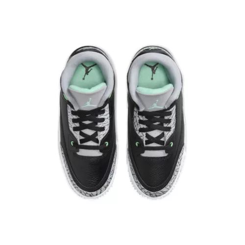 Jordan 3 Retro Green Glow detské nízke streetové tenisky zelené — produktová fotografia na bielom pozadí, bočný pohľad