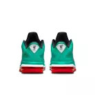 Nike LeBron 9 Low Reverse Liverpool nízke basketbalové tenisky — produktová fotografia na bielom pozadí, bočný pohľad