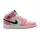 Jordan 1 Mid Pink Gaze detské polovysoké streetové tenisky ružové — produktová fotografia na bielom pozadí, bočný pohľad