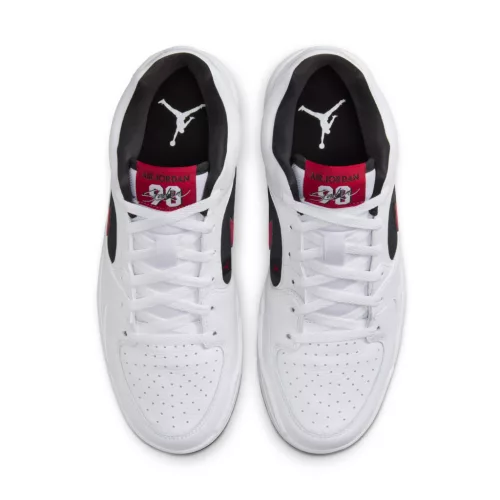Jordan Stadium 90 White Black Gym Red nízke streetové tenisky biele-čierne — produktová fotografia na bielom pozadí, bočný pohľad