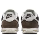 Nike Cortez Baroque Brown dámske nízke streetové tenisky hnedé — produktová fotografia na bielom pozadí, bočný pohľad