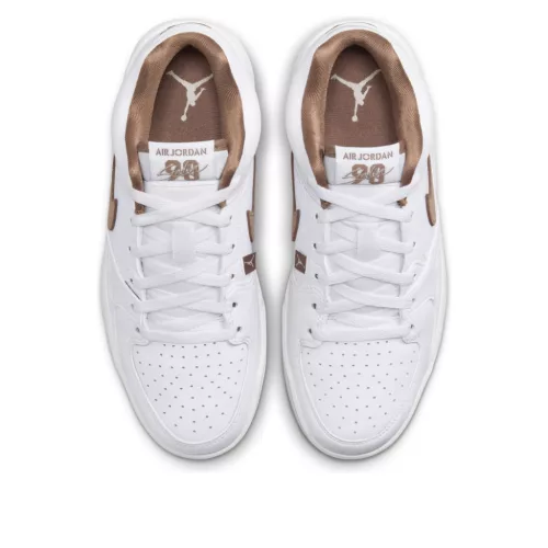 Jordan Stadium 90 White Legend Light Brown dámske nízke streetové tenisky biele-hnedé — produktová fotografia na bielom pozadí, bočný pohľad