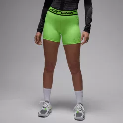 Jordan Sport 5" Shorts Electric Green dámske šortky zelené — produktová fotografia na bielom pozadí, bočný pohľad