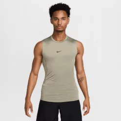 Nike Pro Dri-FIT Tight Sleeveless Fitness Top Light Army/Black pánsky top čierny — produktová fotografia na bielom pozadí, bočný pohľad
