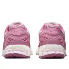 Nike Zoom Vomero 5 Elemental Pink dámske nízke bežecké tenisky ružové — produktová fotografia na bielom pozadí, bočný pohľad