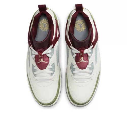 Jordan Spizike Low Chinese New Year (2024) nízke streetové tenisky — produktová fotografia na bielom pozadí, bočný pohľad