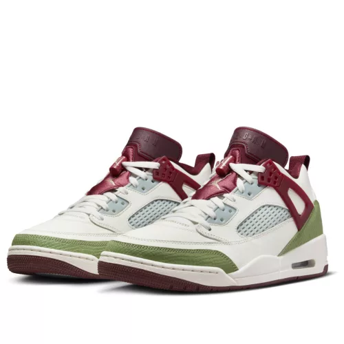Jordan Spizike Low Chinese New Year (2024) nízke streetové tenisky — produktová fotografia na bielom pozadí, bočný pohľad