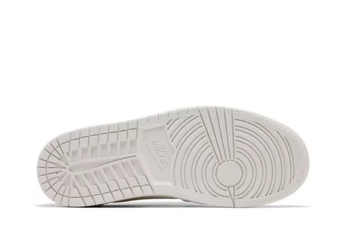 Jordan 1 Low Method of Make Sail Metallic Gold (Women's) dámske nízke mestské tenisky krémová