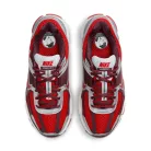 Nike Zoom Vomero 5 Mystic Red dámske nízke bežecké tenisky červené — produktová fotografia na bielom pozadí, bočný pohľad