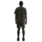 NOCTA Cardinal Fleece Shorts Cargo Khaki/Team Red šortky khaki-červené — produktová fotografia na bielom pozadí, bočný pohľad
