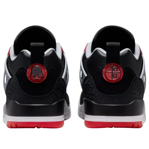 Jordan Spizike Low Black Cement nízke streetové tenisky čierne — produktová fotografia na bielom pozadí, bočný pohľad