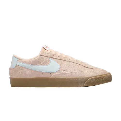 Nike Blazer Low 77 Vintage Crimson Tint Glacier Blue dámske nízke streetové tenisky červené-modré — produktová fotografia na bielom pozadí, bočný pohľad