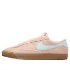 Nike Blazer Low 77 Vintage Crimson Tint Glacier Blue dámske nízke streetové tenisky červené-modré — produktová fotografia na bielom pozadí, bočný pohľad
